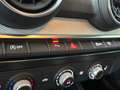 Audi Q2 30 TFSI intense Schwarz - thumbnail 13