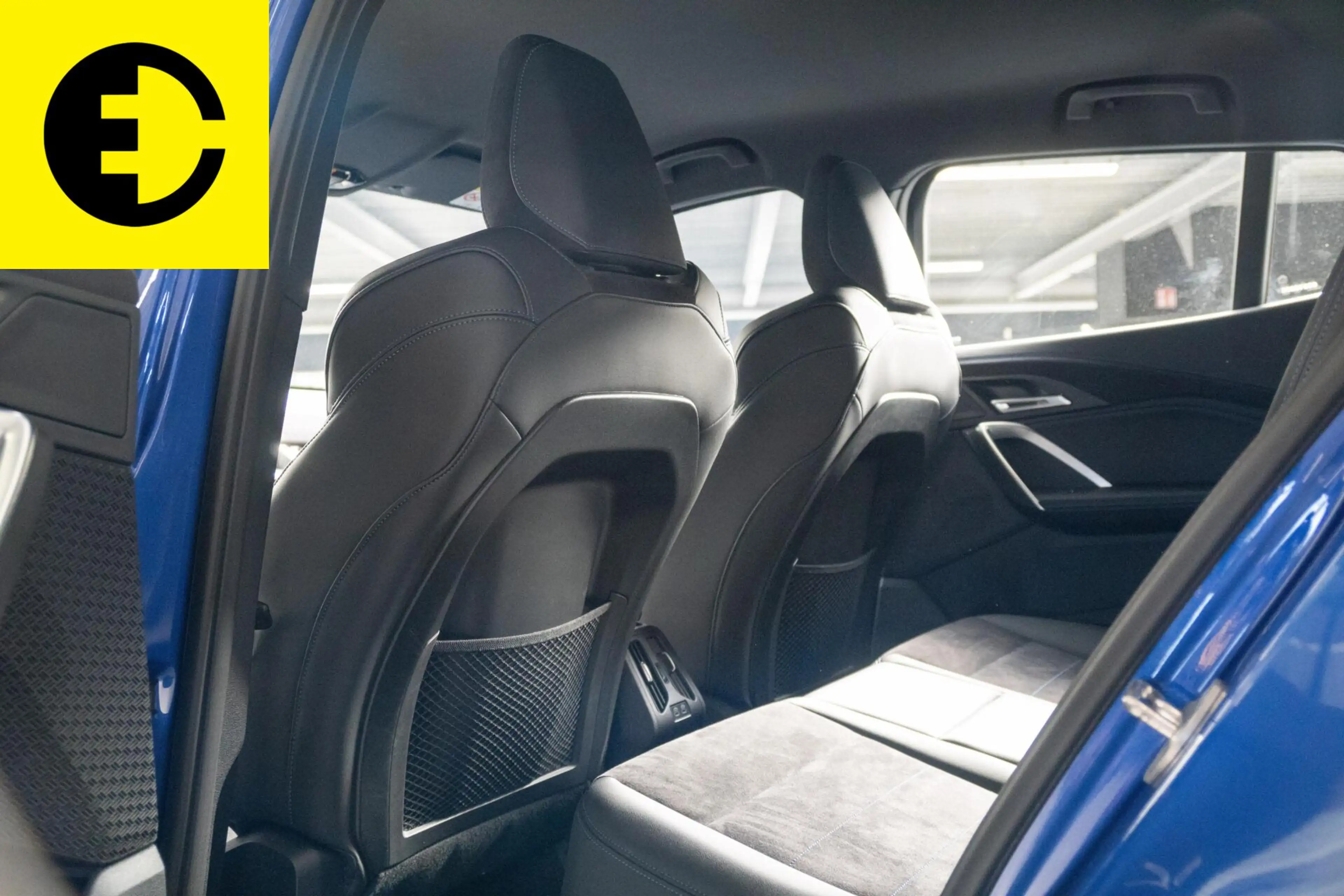 BMW iX2 eDrive20 65 kWh | 98,3% SOH | Alcantara stoelen | — photo 7