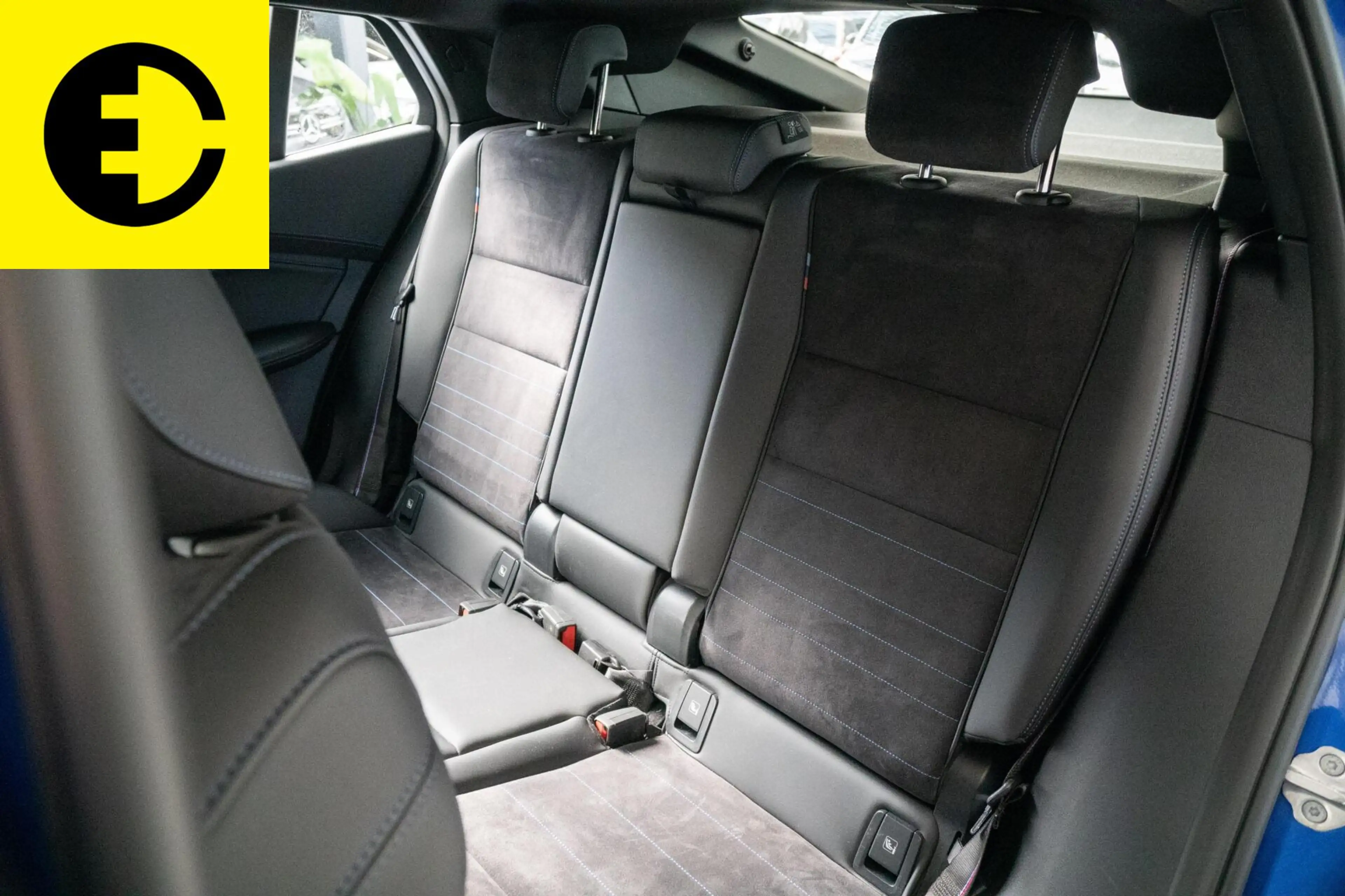 BMW iX2 eDrive20 65 kWh | 98,3% SOH | Alcantara stoelen | — photo 8
