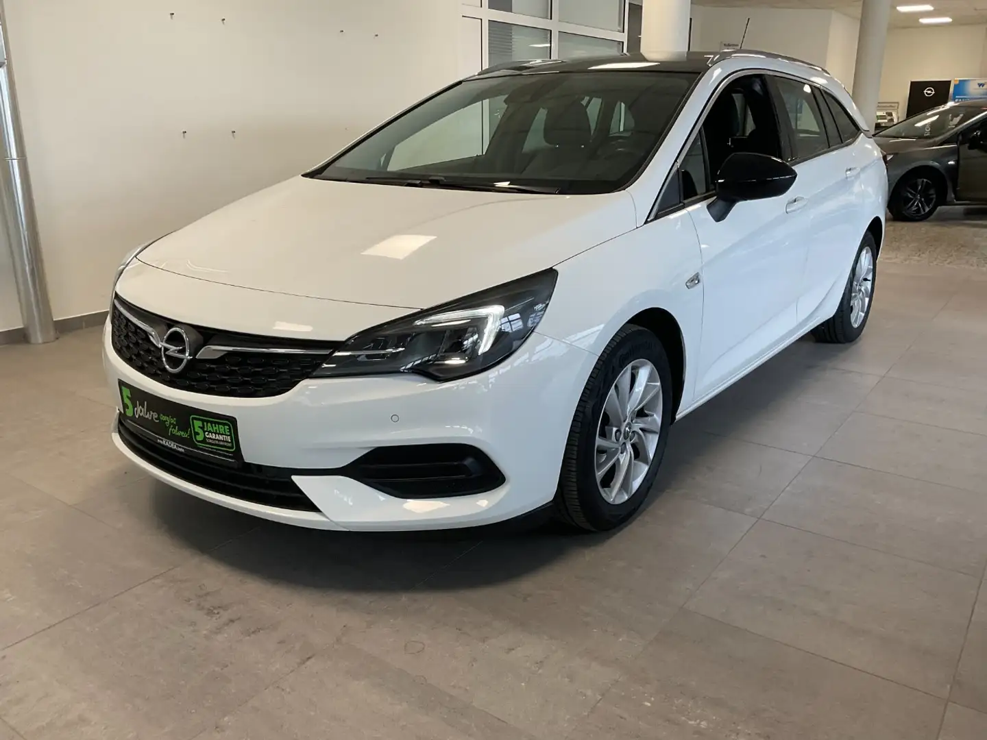 Opel Astra K Sports Tourer 1.4 Turbo  Elegance LED+LM Blanc - 2