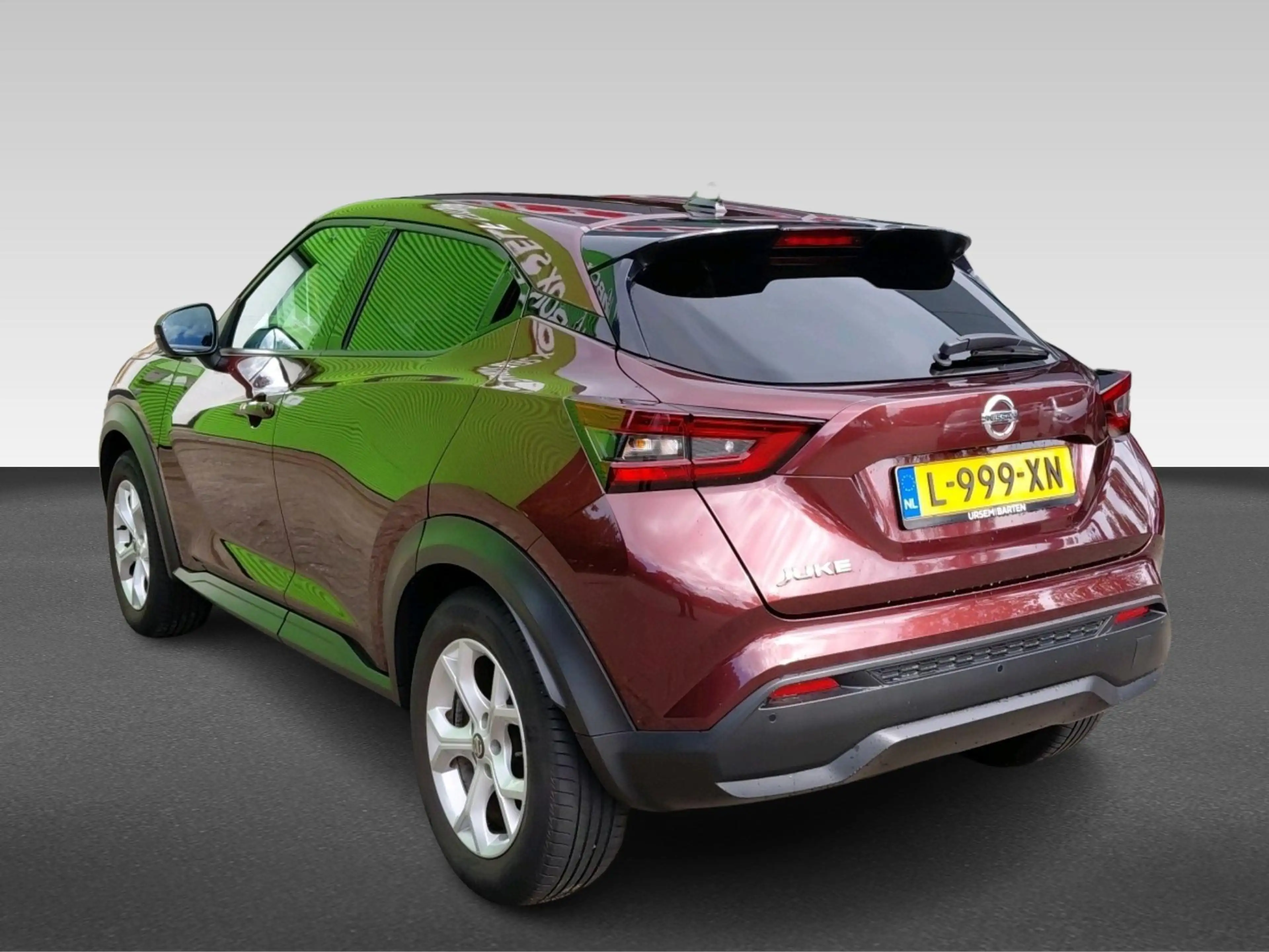 Nissan Juke 1.0 DIG-T Tekna — photo 3