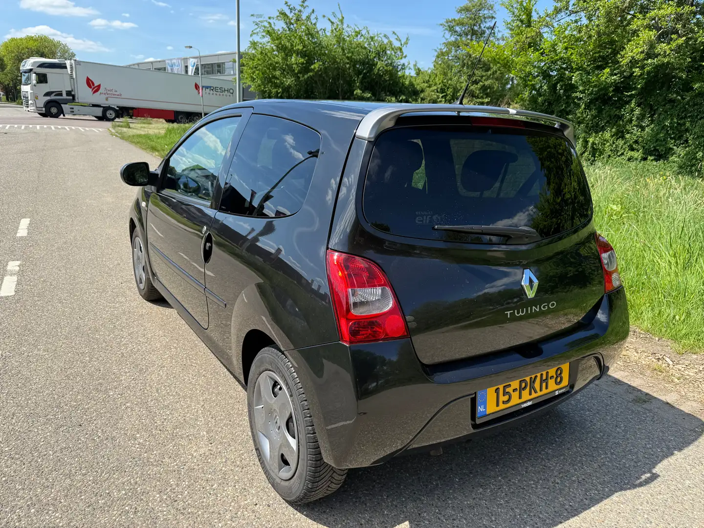 Renault Twingo Twingo 1.2-16V Collection Zwart - 2