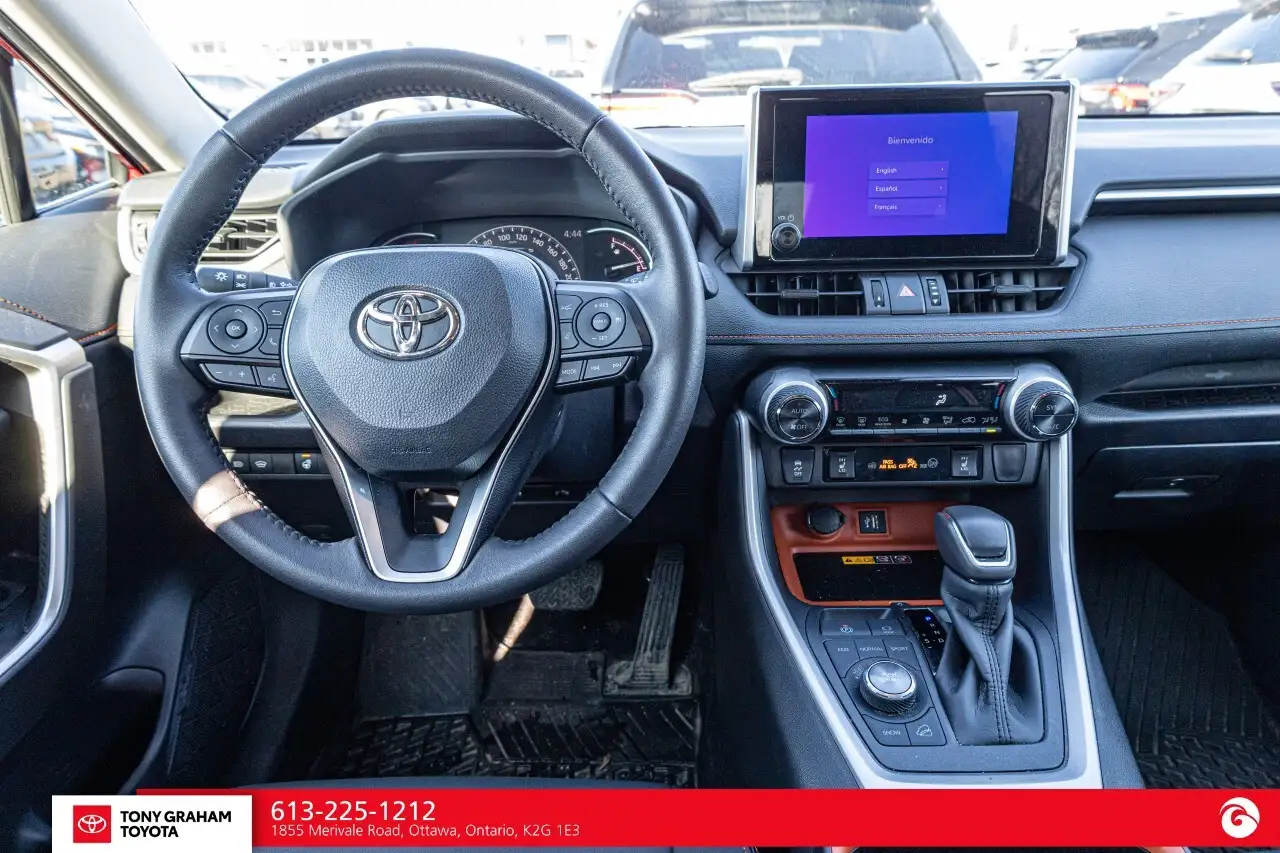 Toyota RAV 4 снимка Toyota RAV 4