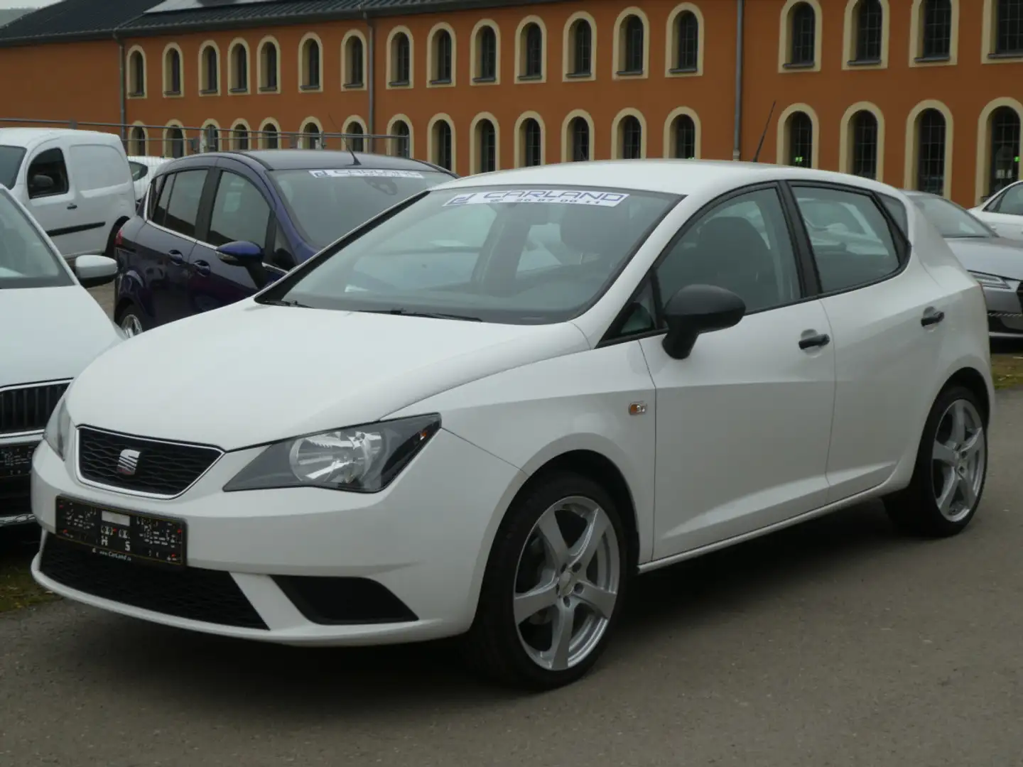 SEAT Ibiza 1.4 16v 85 Pack Weiß - 1