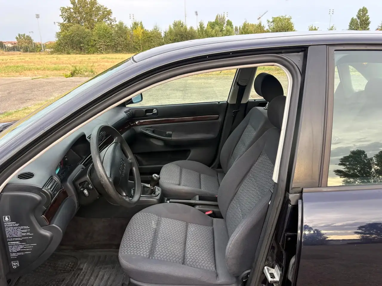 Audi A4 1.6, foto 10