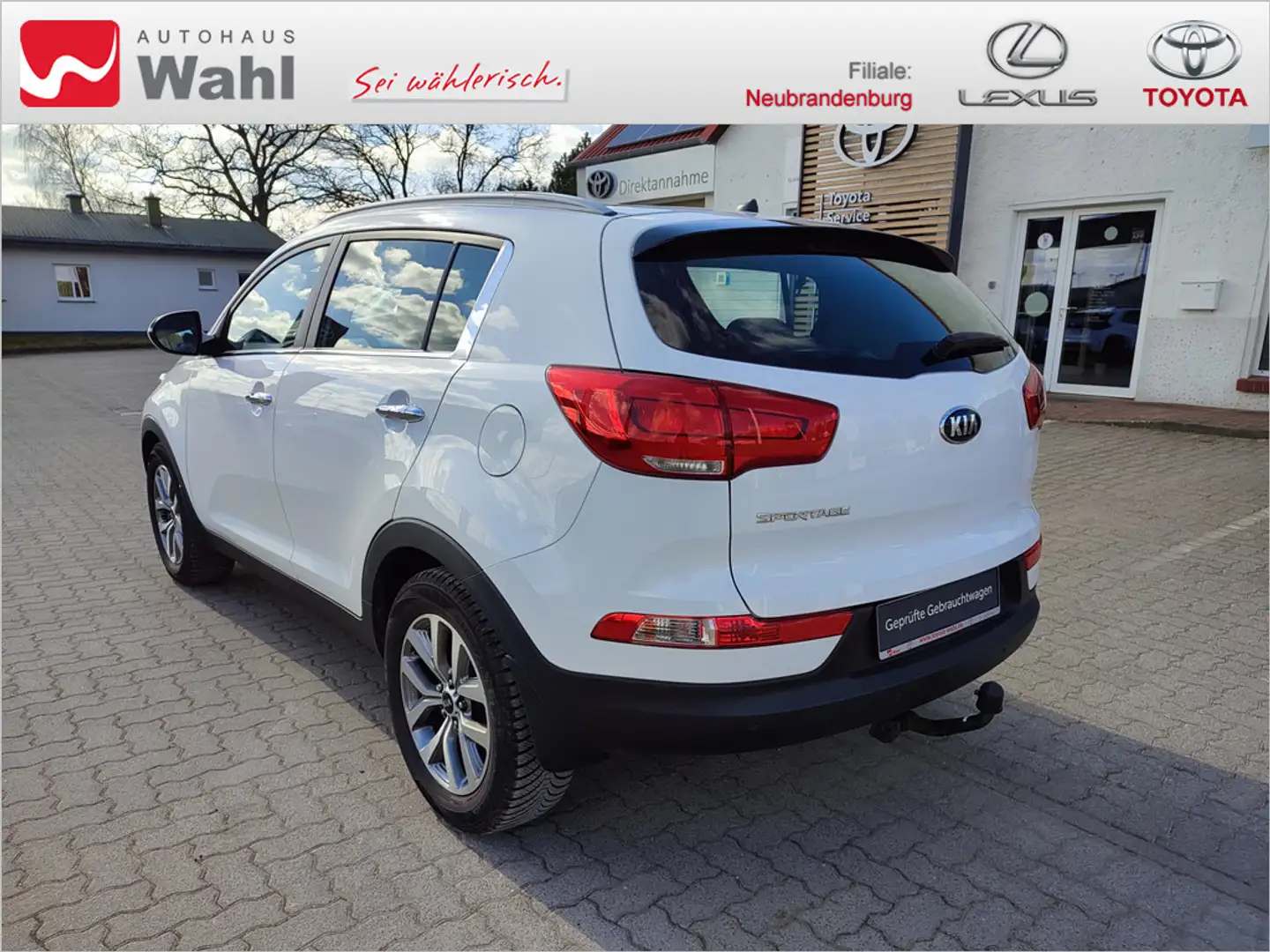 Kia Sportage 1.6 GDI Vision 2WD Biały - 2