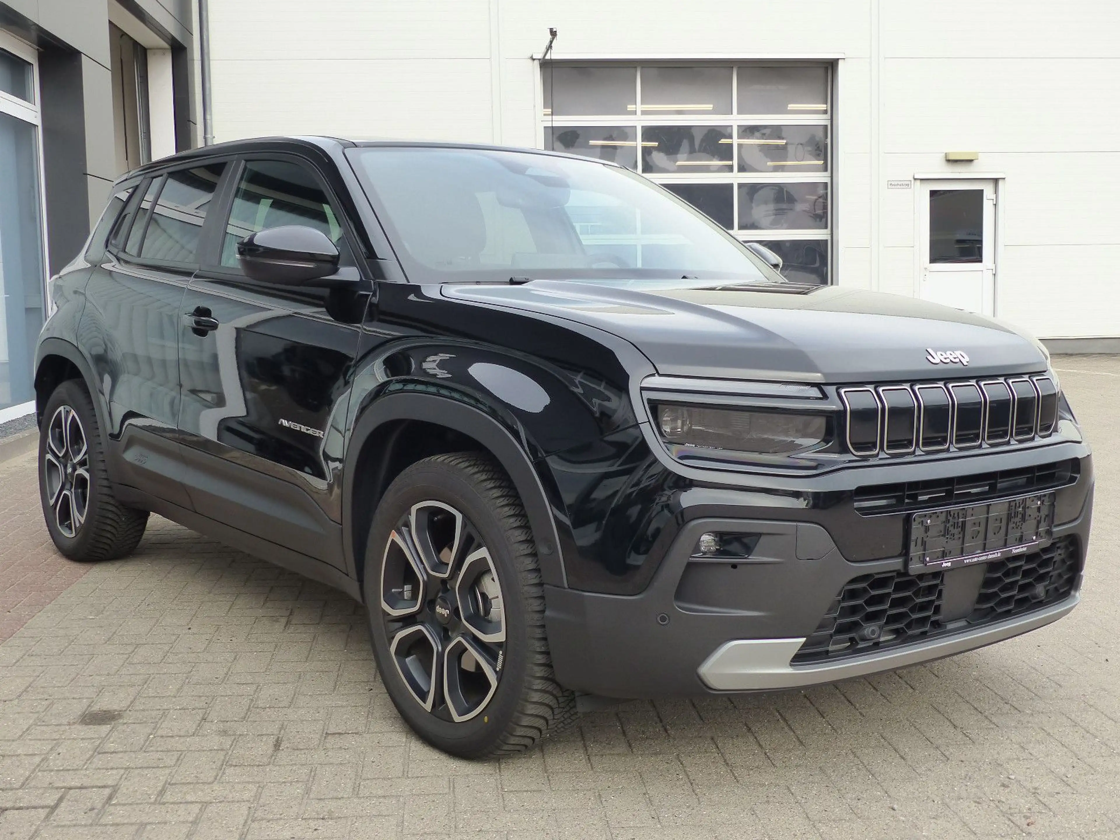 Jeep Avenger Summit Mild-Hybrid — photo 2