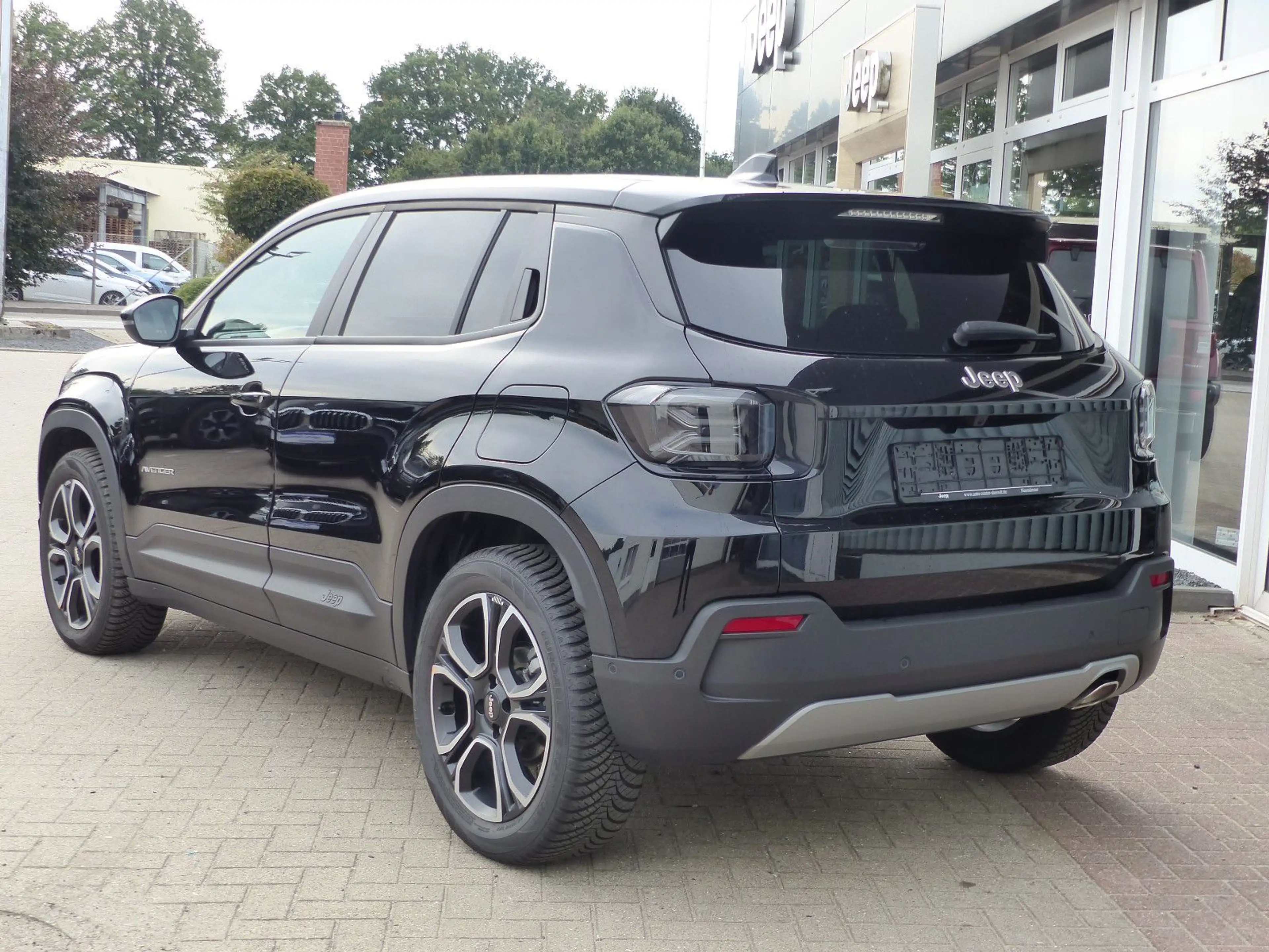 Jeep Avenger Summit Mild-Hybrid — photo 7