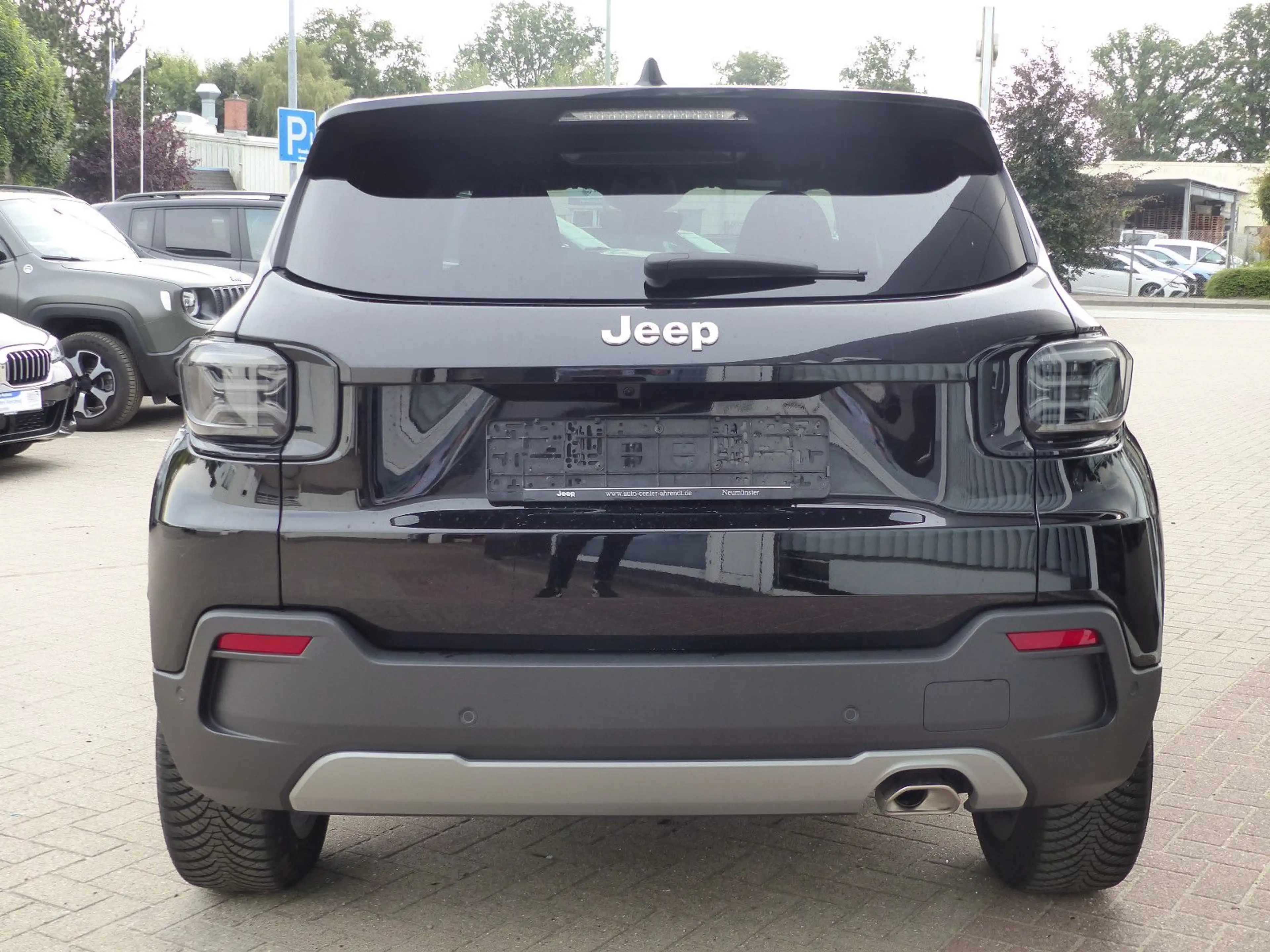 Jeep Avenger Summit Mild-Hybrid — photo 9