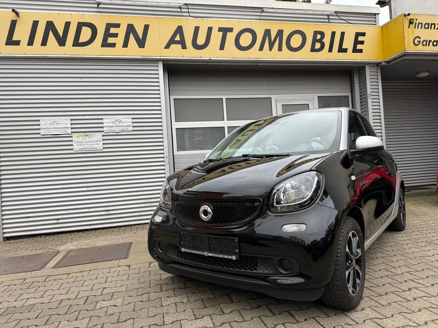 smart forFour Passion Grau - 1