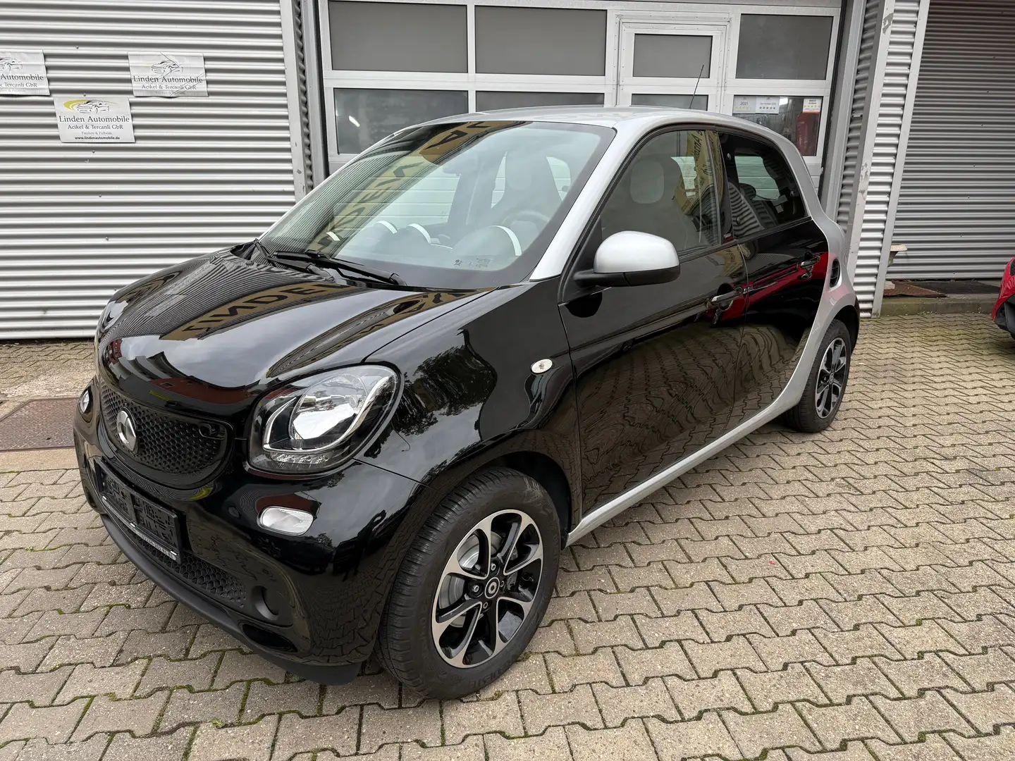 smart forFour Passion Grau - 2