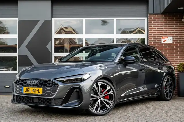 Audi A5 2.0 e-hybrid quattro S edition | Panorama | Head-U