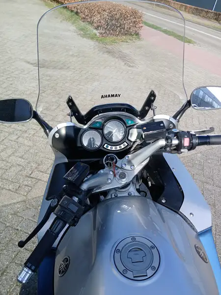 Yamaha FJR 1300 - foto 7