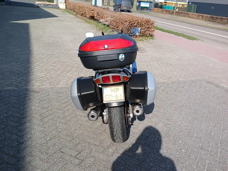 Yamaha FJR 1300 - foto 4