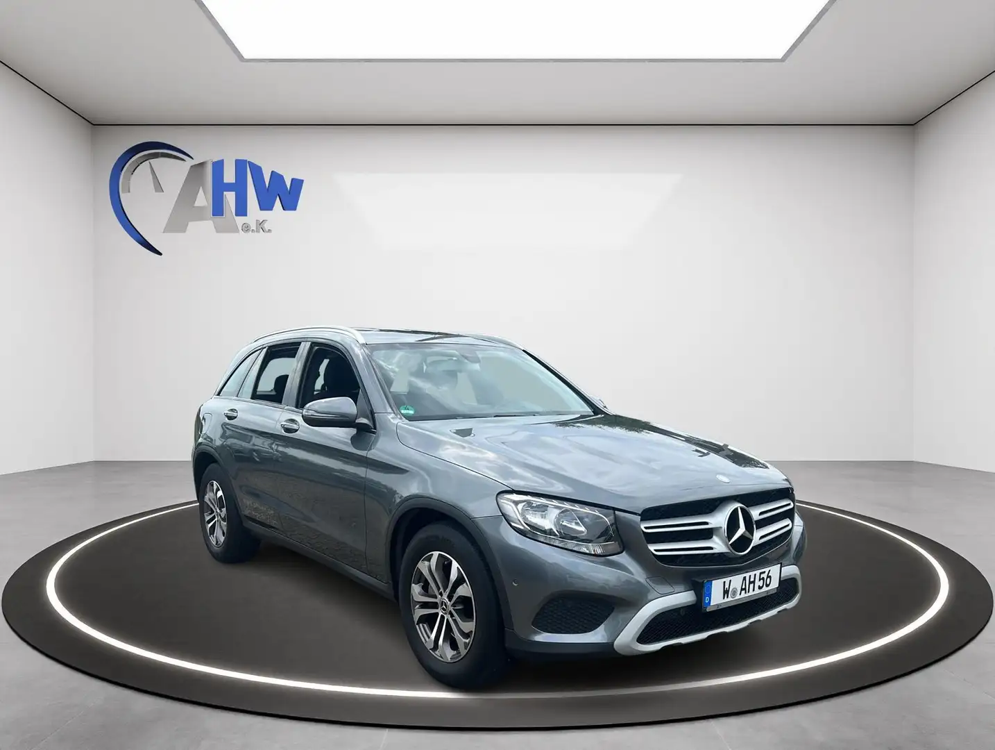 Mercedes-Benz GLC 220 d 4Matic 9G-TRONIC Grijs - 2