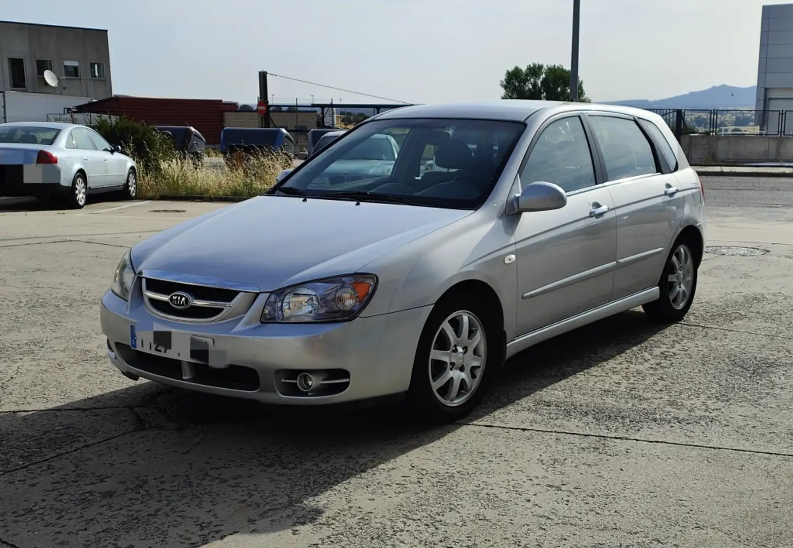 Kia Cerato 1.6CRDI EX Grijs - 1