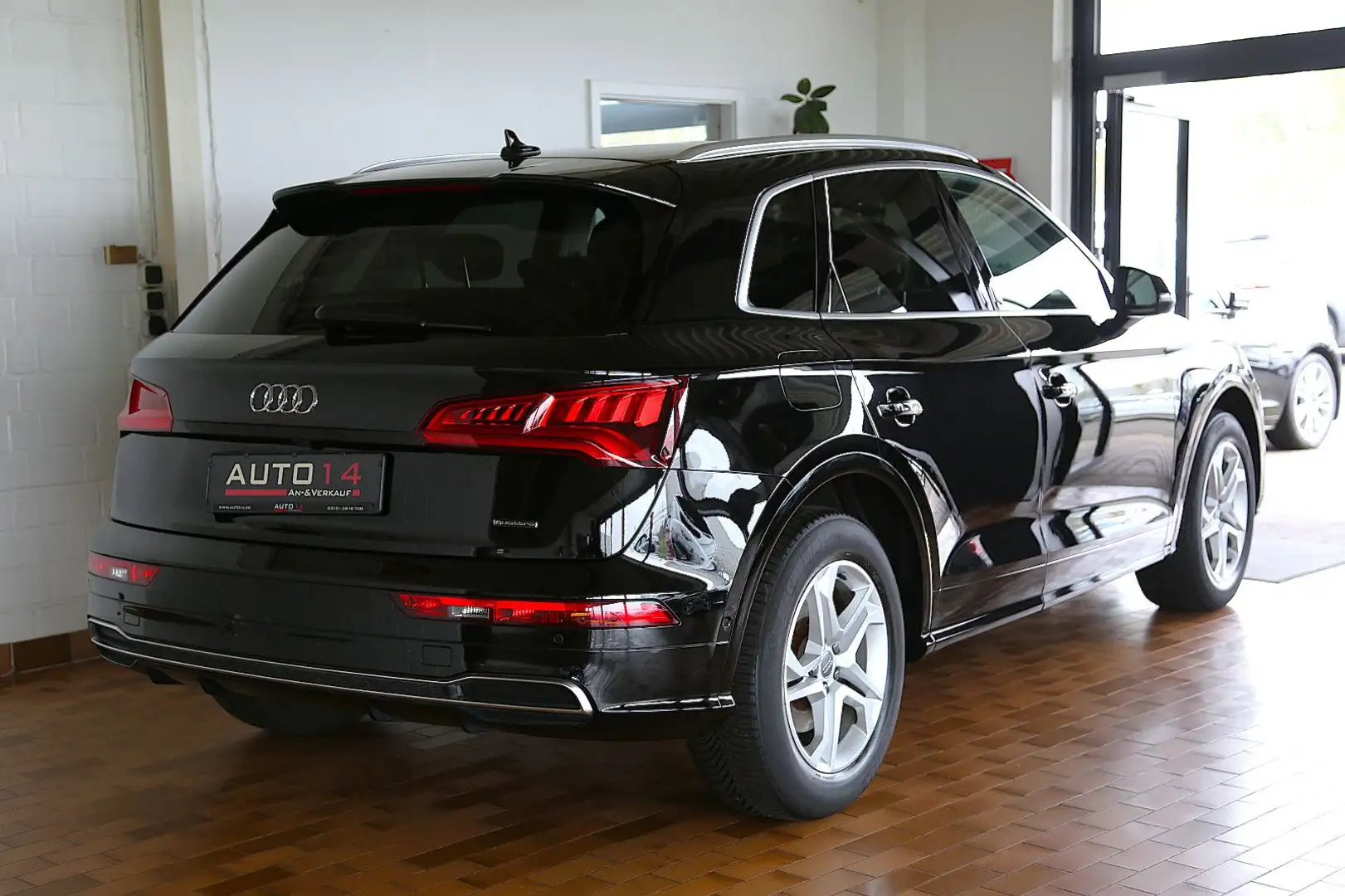 Audi Q5 2.0 TDI quattro S-Line Virtual Kamera ACC AAS Noir - 2