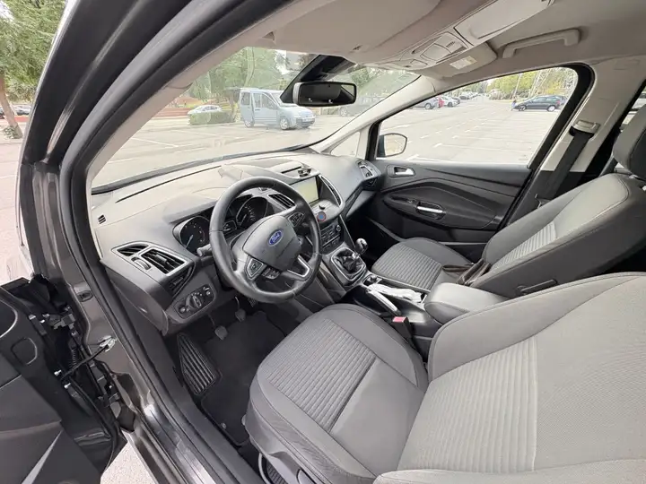 Ford Grand C-Max 2015, foto 9