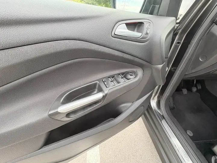 Ford Grand C-Max 2015, foto 10