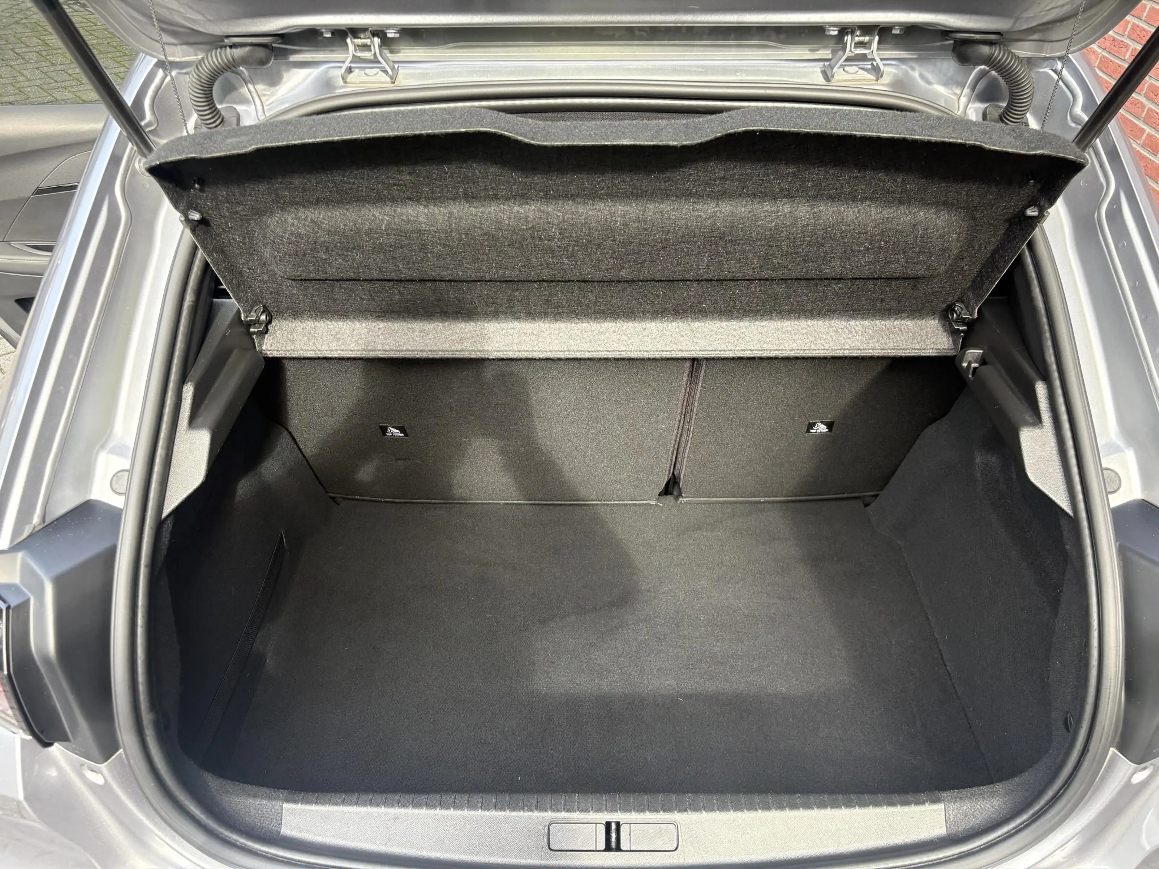 Peugeot e-208 GT EV 3-FASEN 50kWh 136pk | PANODAK | DODEHOEKBEW. — photo 11