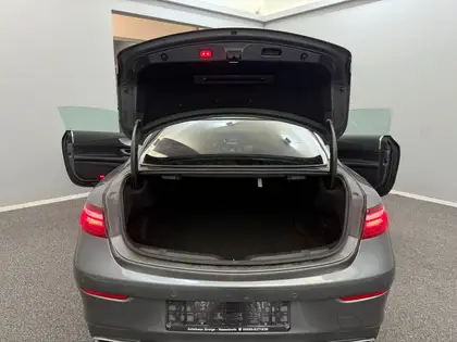 Annonce voiture d'occasion Mercedes-Benz E 400 - CARADIZE