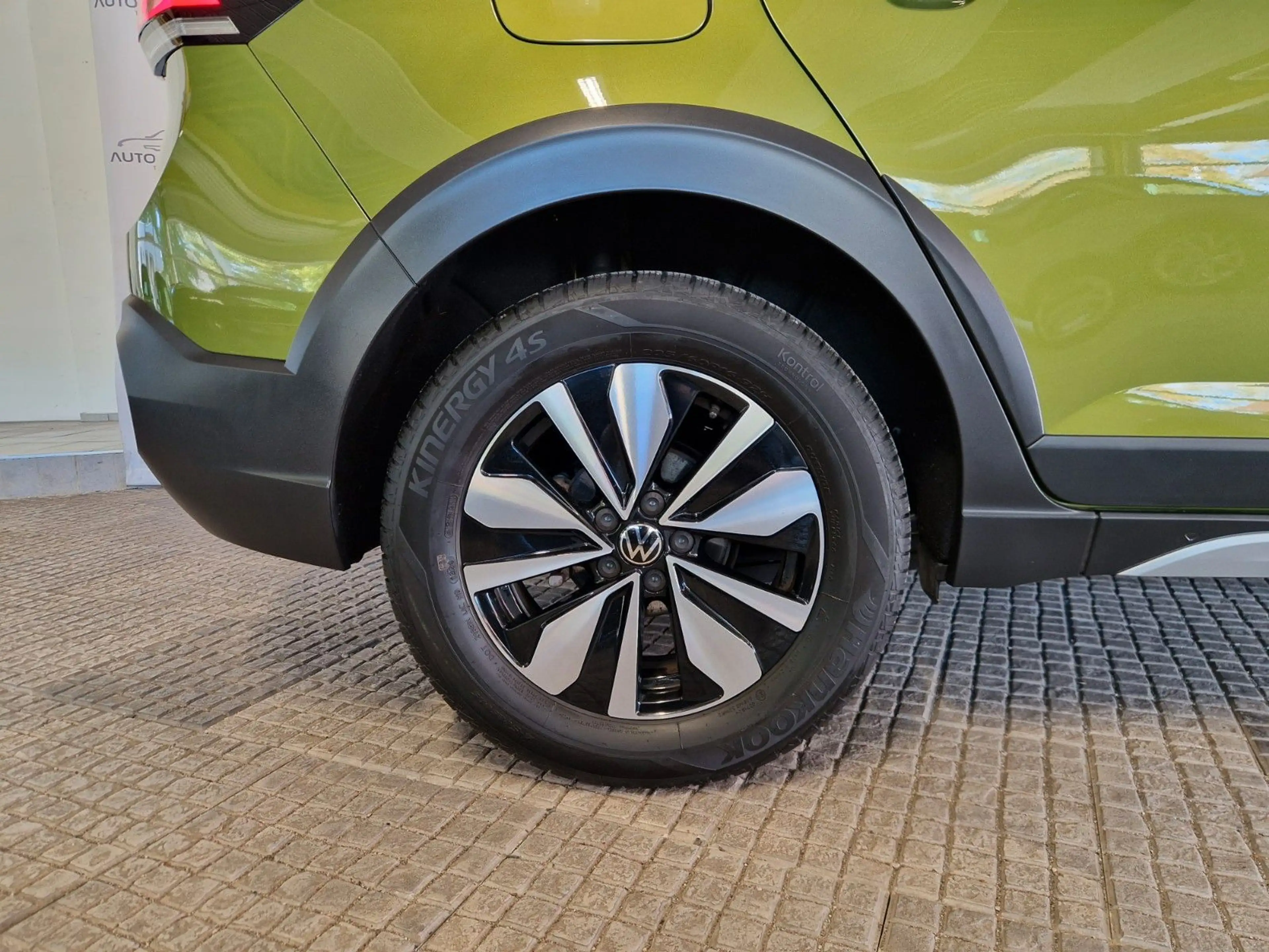 Volkswagen Taigo 1.0 TSI OPF 85 kW GOAL Navi LED PDC SH AHK — photo 8