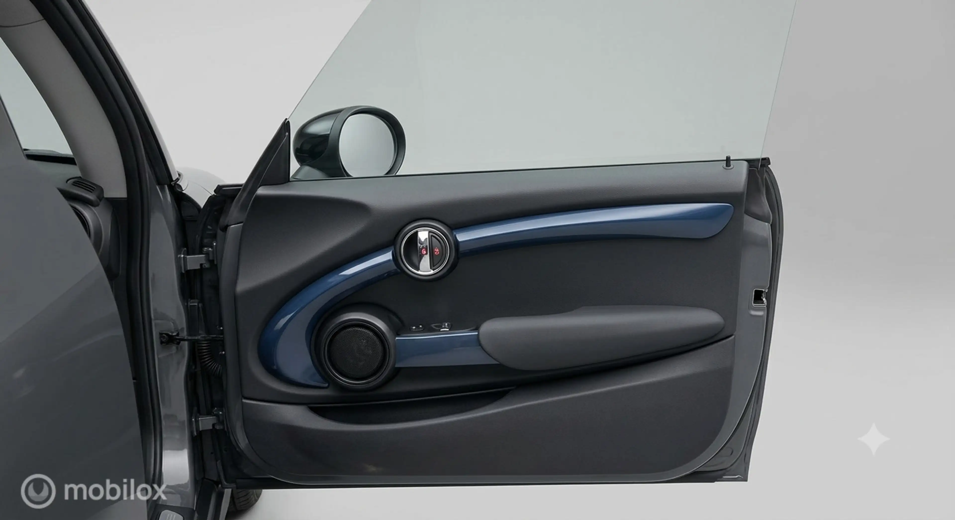 MINI Cooper S Cabrio 2.0 Hammersmith — photo 14