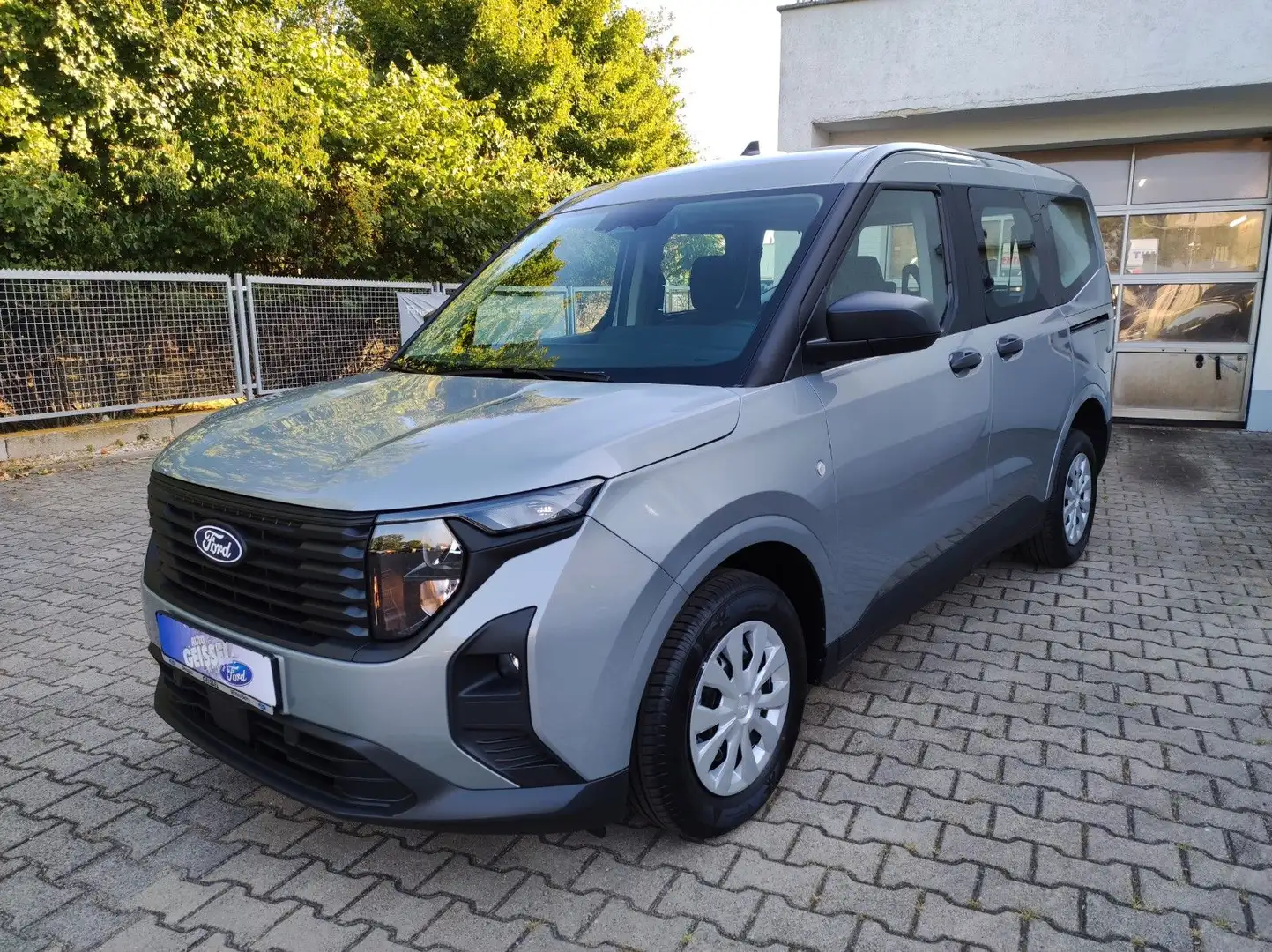 Ford Tourneo Courier Trend Klima PDC Winterp Garantie Argent - 1