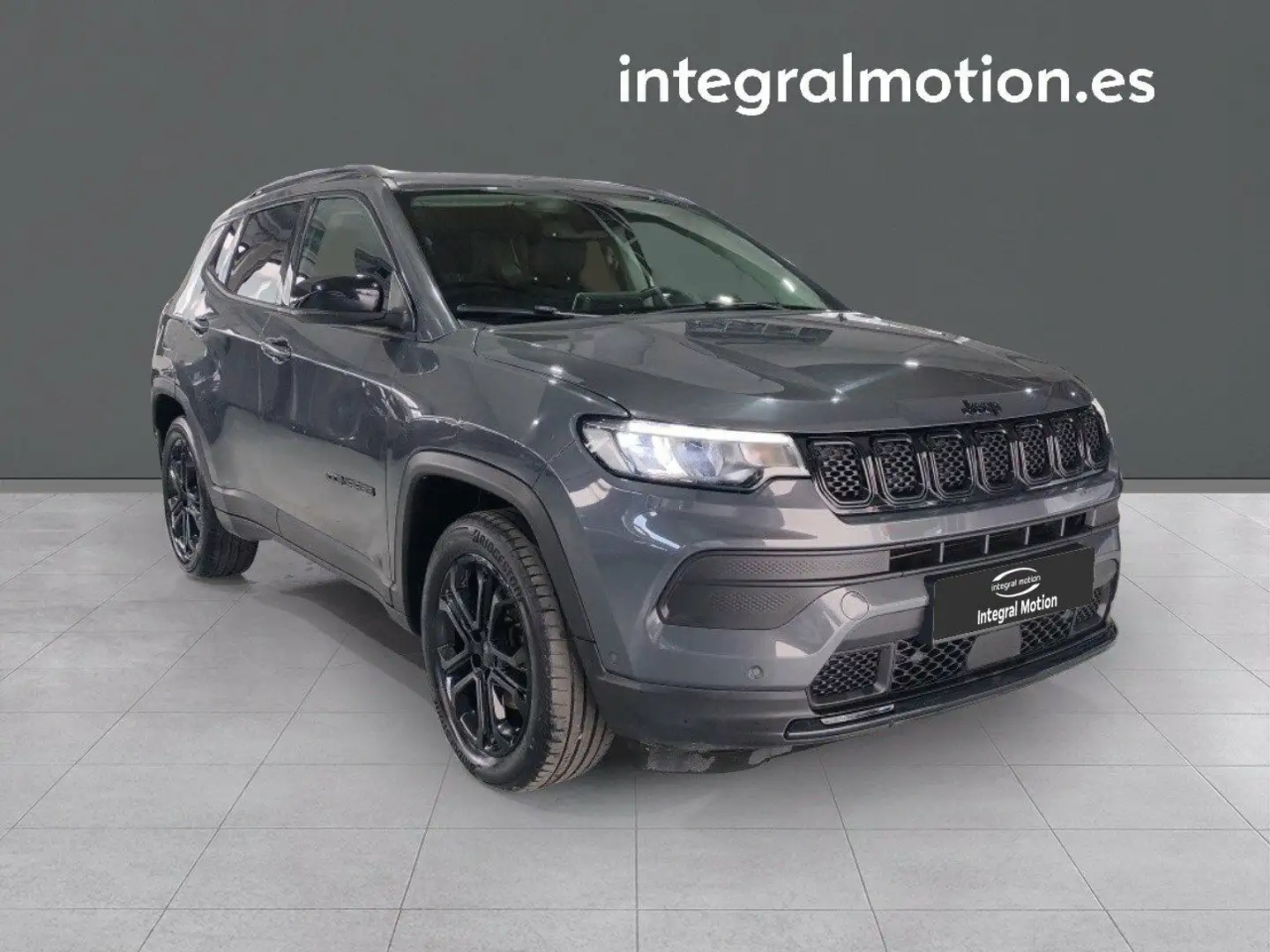 Jeep Compass 1.3 Gse T4 96kW(130CV) Night Eag. MT FWD Gris - 2