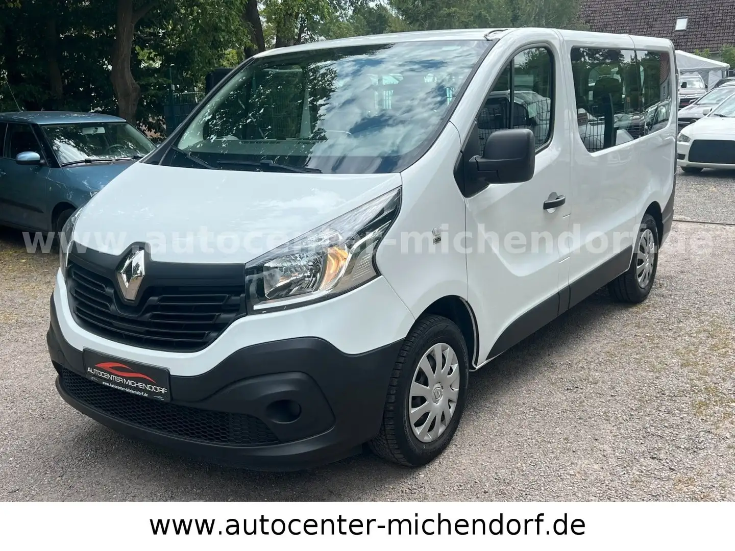 Renault Trafic Combi L1H1 2,7t *9Sitzer*Tüv Neu*1.Hand Weiß - 1