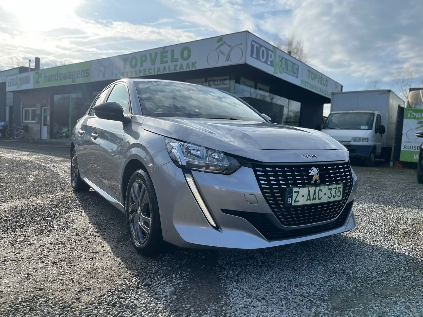 Peugeot 208 1.2i PureTech Argent - 1