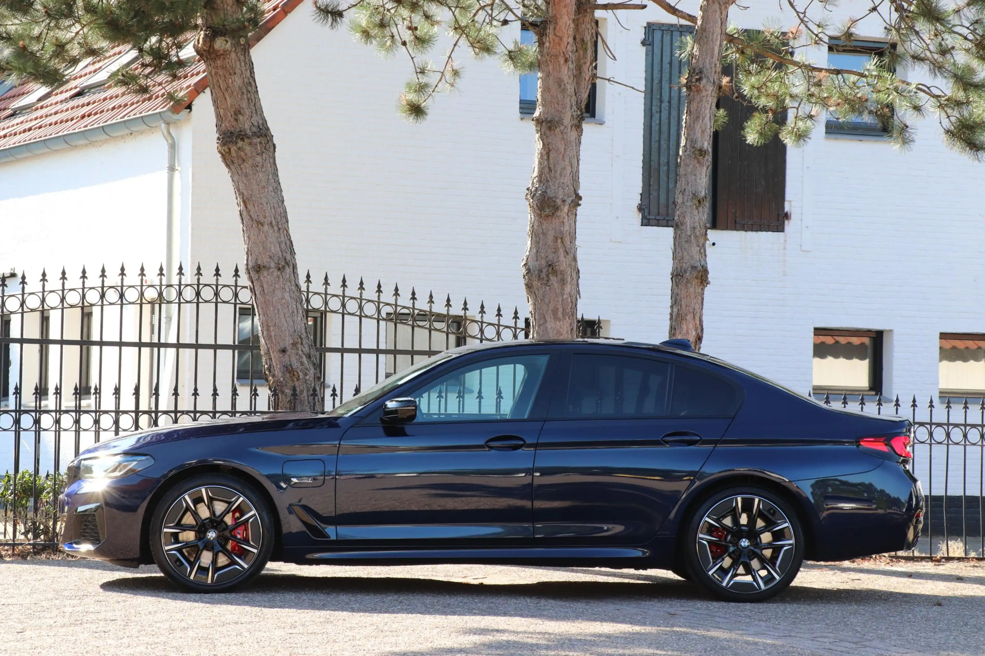 BMW 545 5-serie 545e xDrive Executive |M-Sport PRO |Harman — photo 2