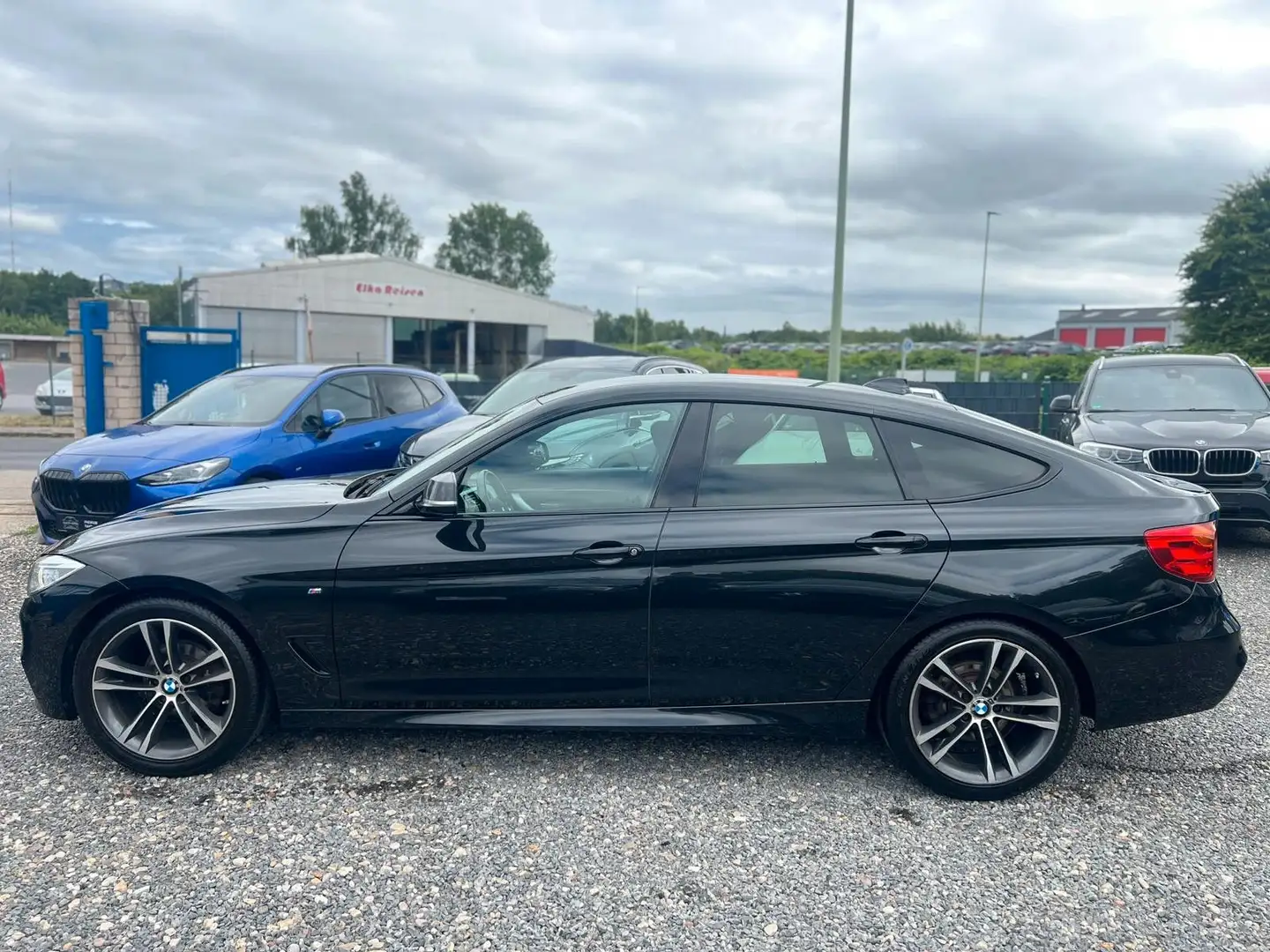 BMW 318 GT 318d M SPORT-HiFi-HEAD UP-M PAKET Zwart - 2