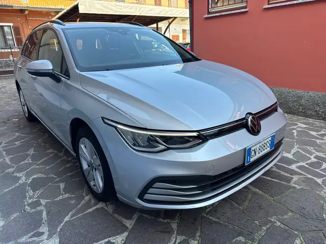 Volkswagen Golf view 8