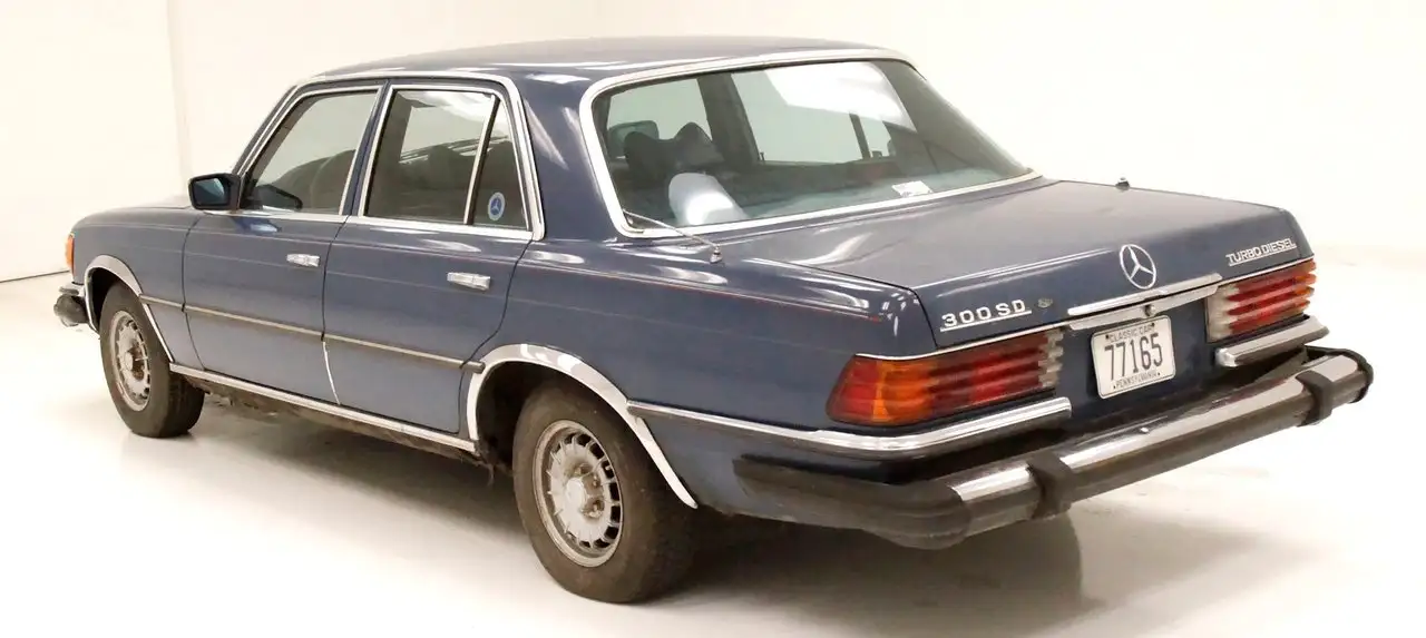Mercedes-Benz 300SD Sedan, foto 3
