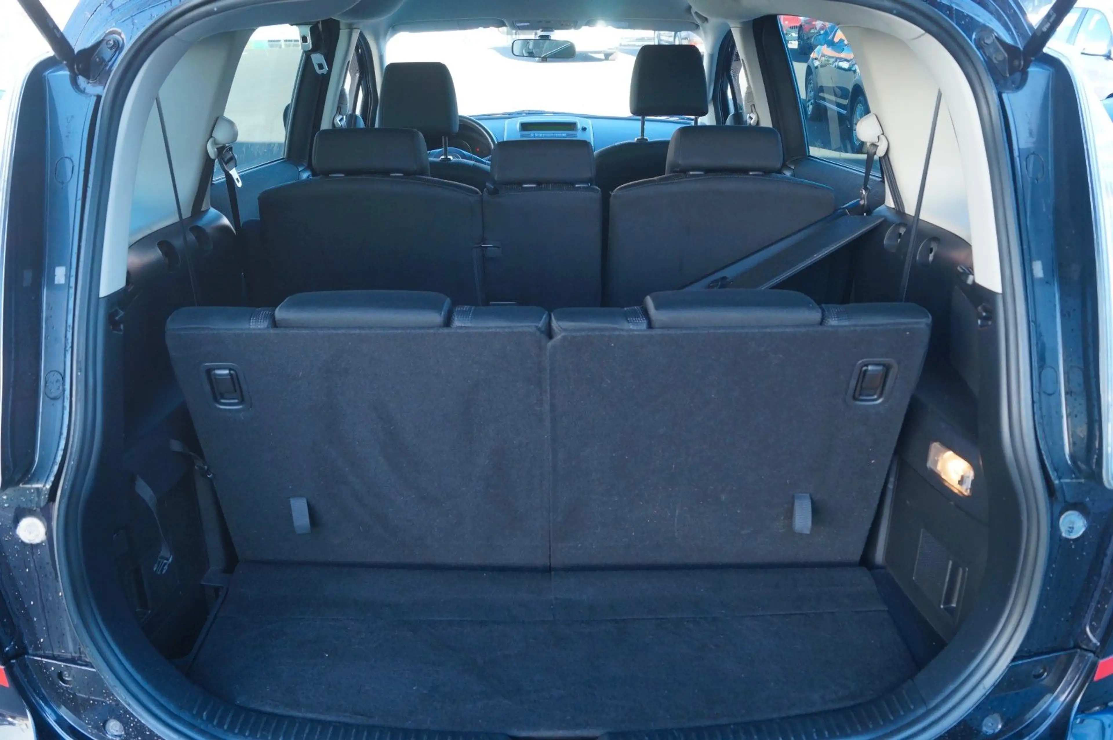 Mazda 5 Lim. 2.0 Exclusive *Automatik, 7-Sitzer — photo 17