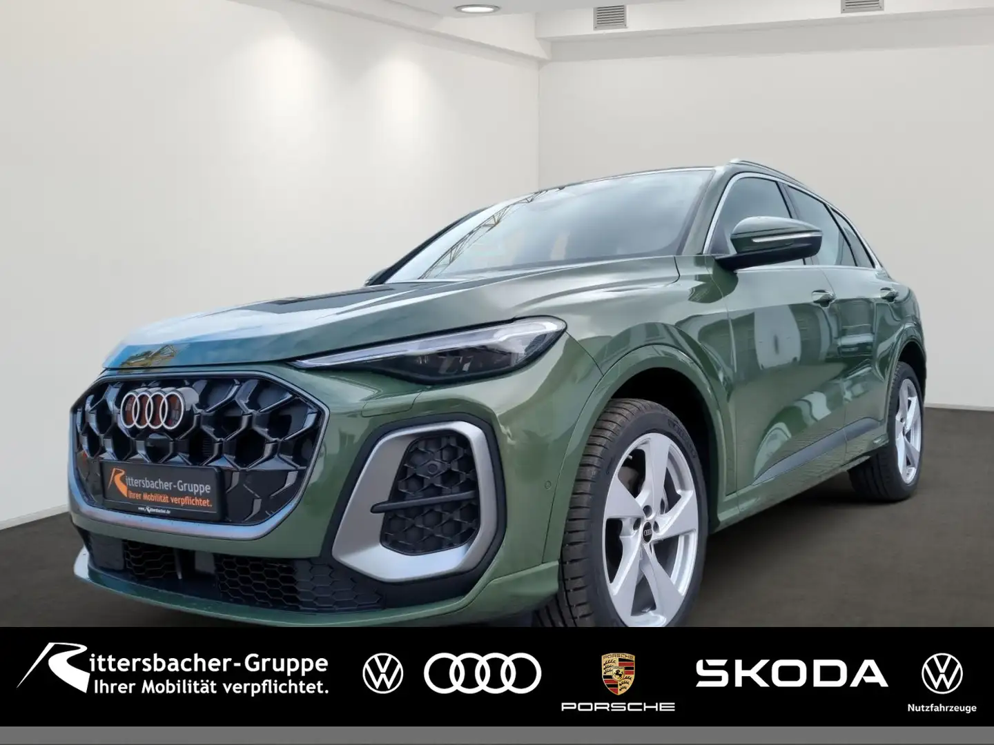 Audi Q5 TDI S line Int. S Tech pro MMI exper. pro Grün - 1