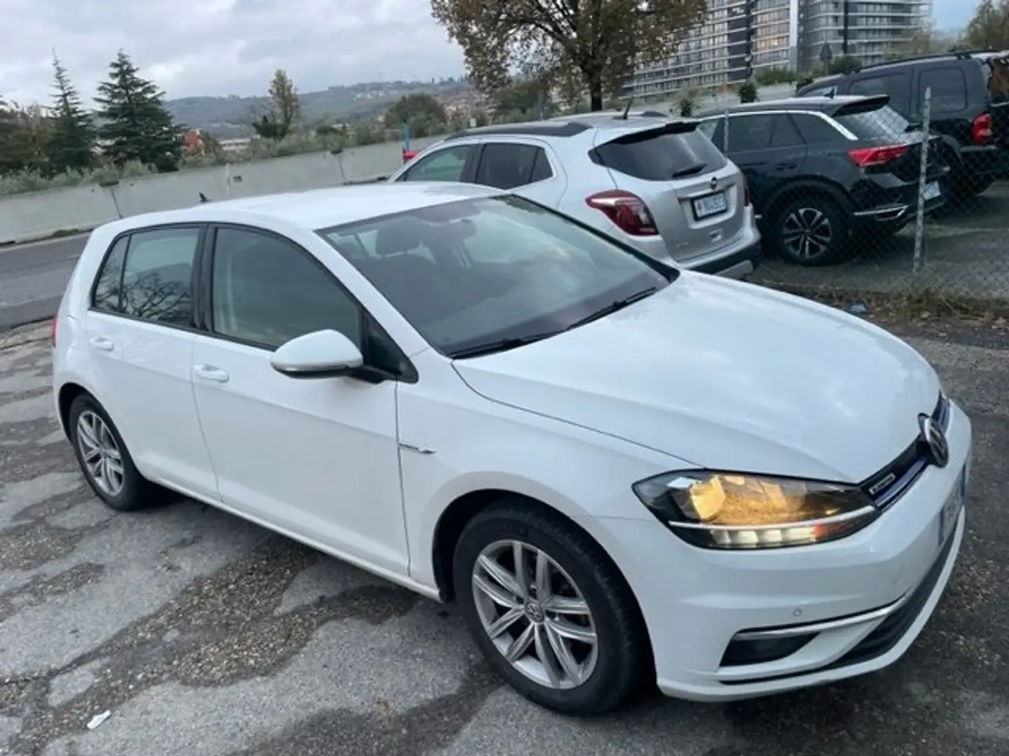 Volkswagen Golf Golf VII 2020 5p 5p 1.5 tgi Highline 130cv EURO 6D - 1