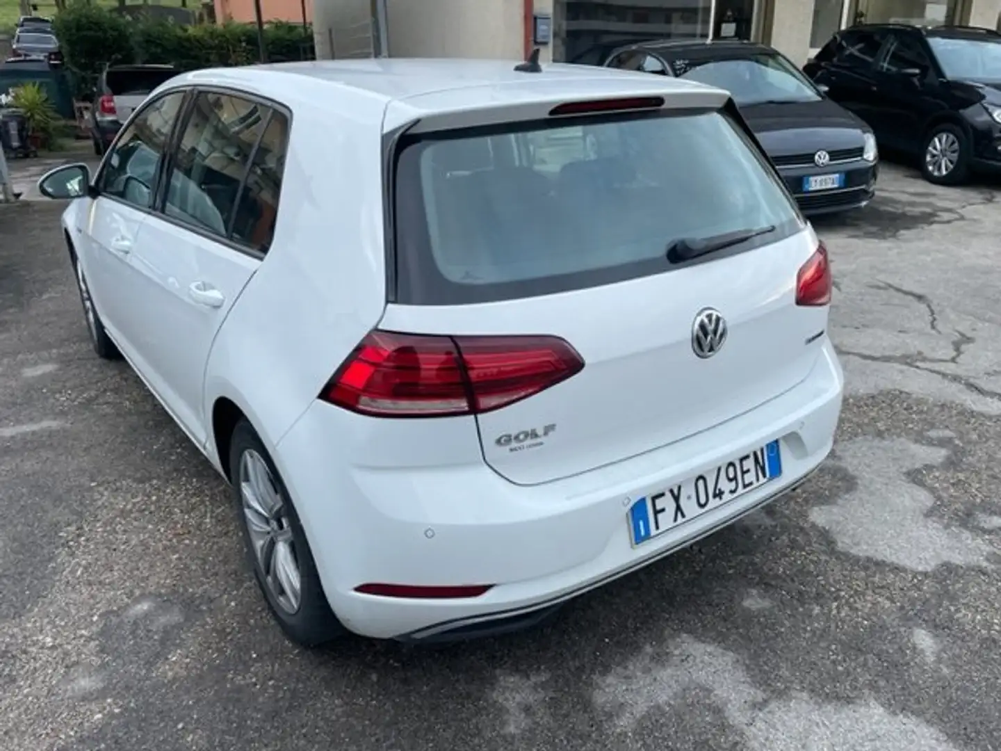 Volkswagen Golf Golf VII 2020 5p 5p 1.5 tgi Highline 130cv EURO 6D - 2