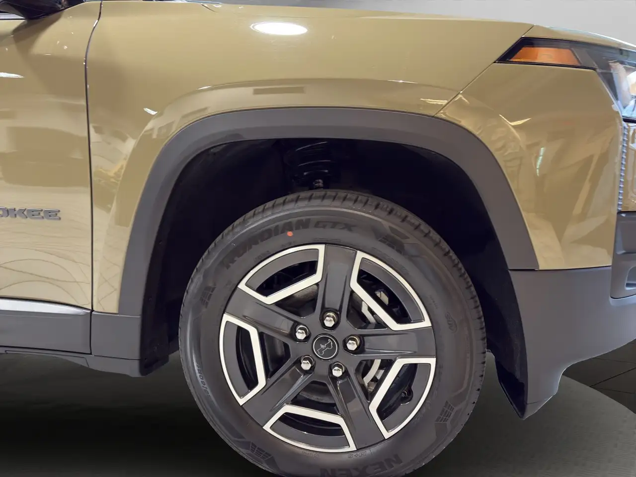 Jeep Cherokee снимка Jeep Cherokee