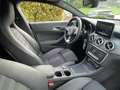 Mercedes-Benz CLA 200 Shooting Brake Urban LED Sportsitze Navi 18" Gris - thumbnail 19