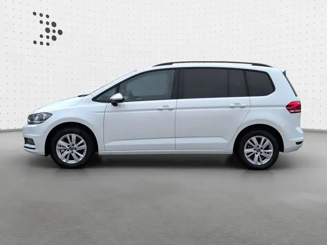 Volkswagen Touran view 3