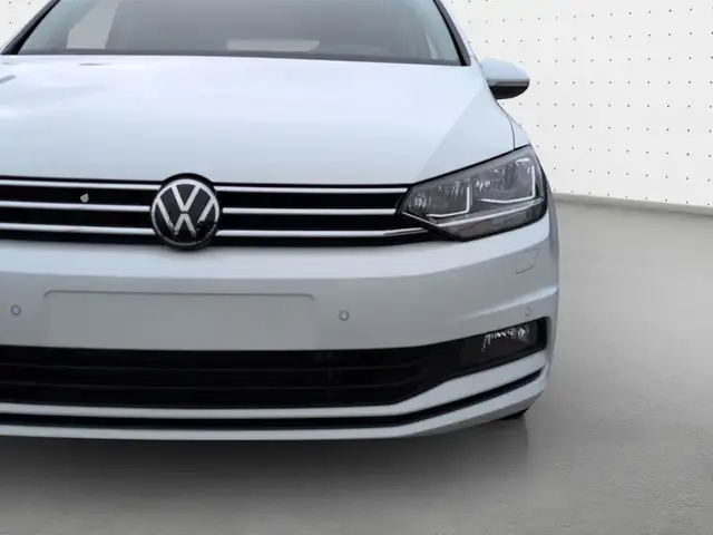 Volkswagen Touran view 12