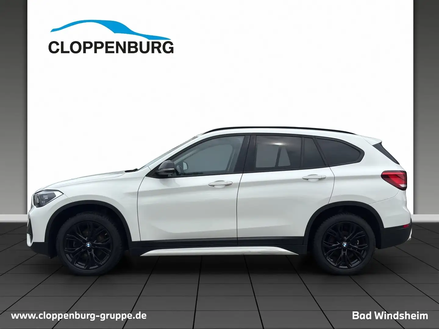 BMW X1 xDrive18d Sport Line HiFi DAB LED Navi AHK Wit - 2