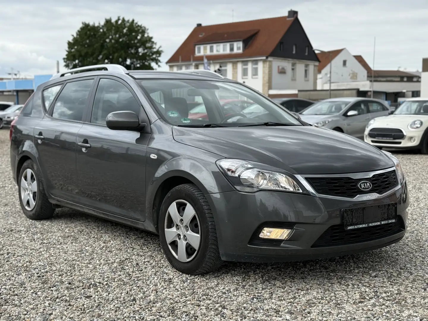 Kia Ceed SW / cee'd SW Vision nur für Gewerbe und Export Gris - 2