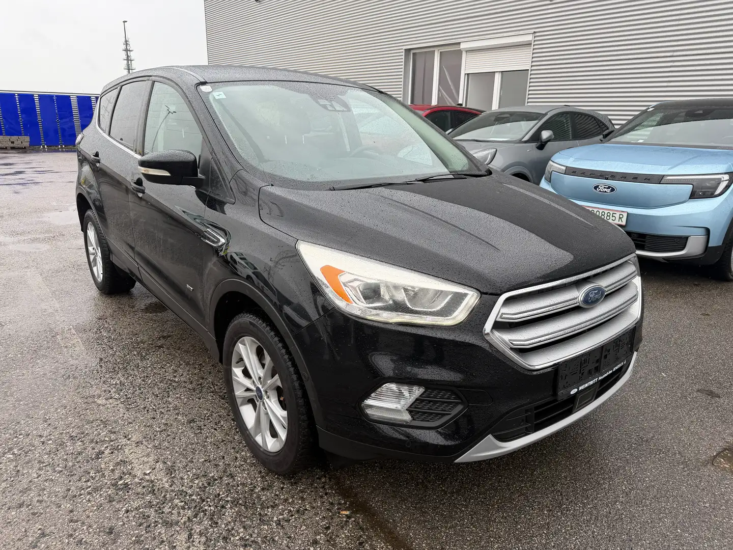 Ford Kuga 2.0 TDCi Titanium AWD Automatik Schwarz - 1