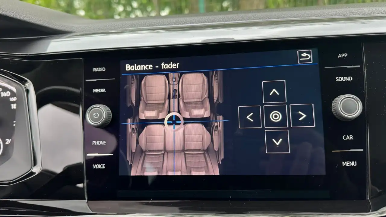 Volkswagen Polo Citadine 5 portes — photo 19