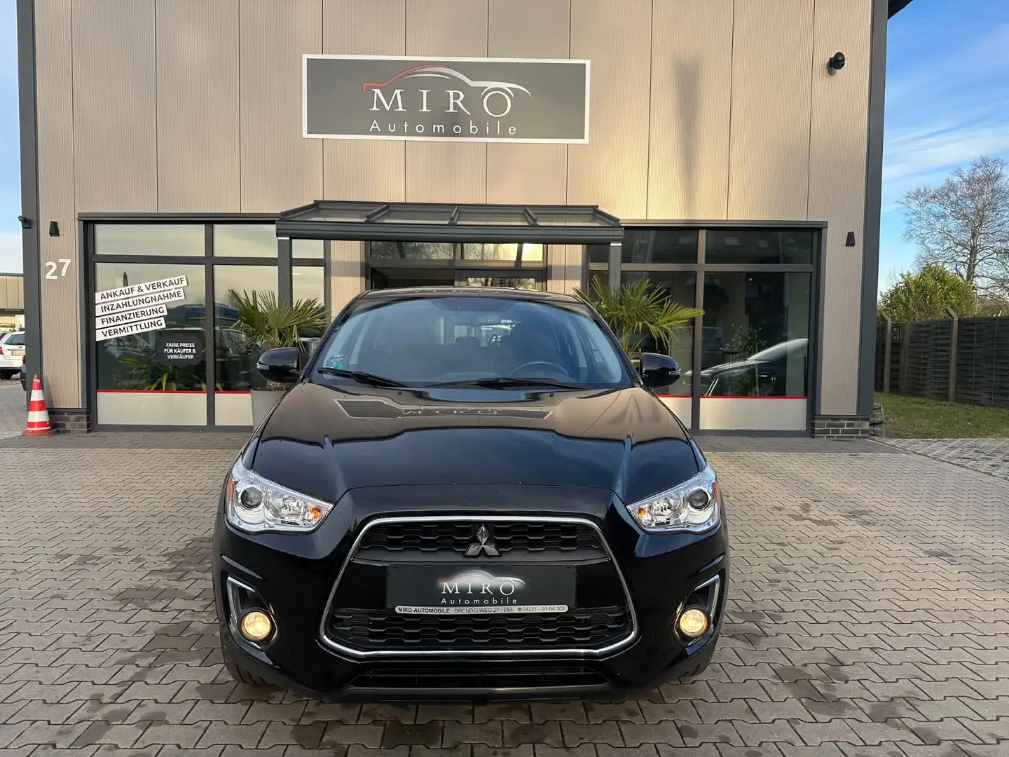 Mitsubishi ASX 1.6 MIVEC 2WD ClearTec Edition 1.HAND Schwarz - 2