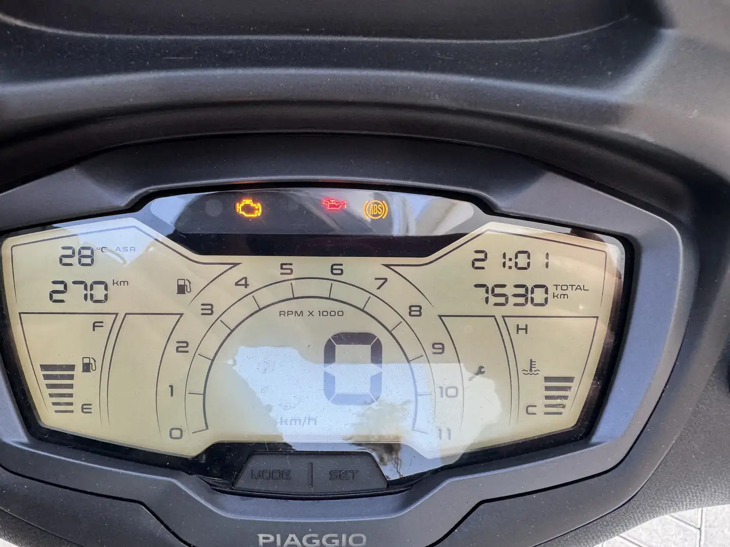 Piaggio Beverly 300 sport Vert - 1