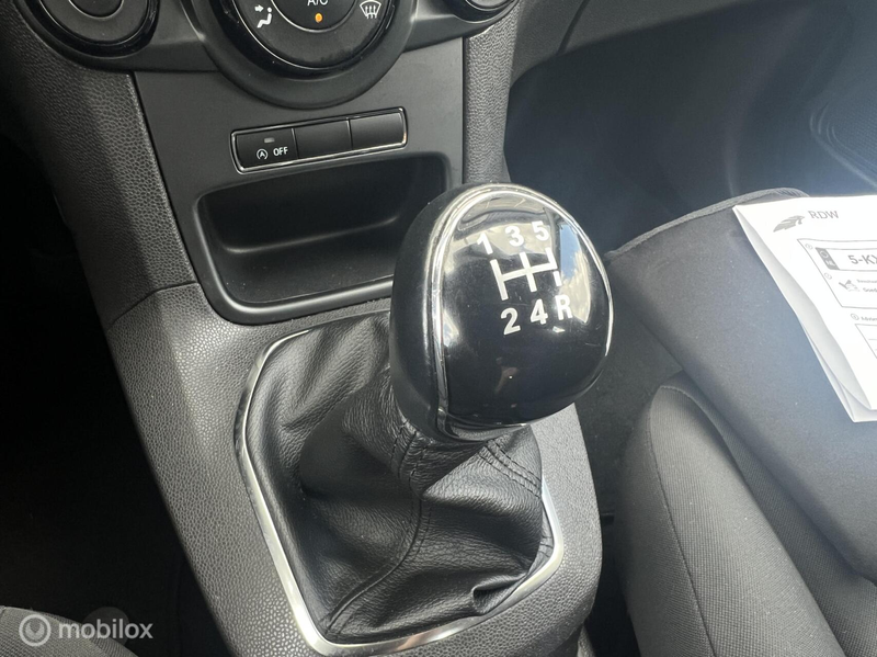 Ford Fiesta 1.0 Style / AIRCO / APK 08-2027 / KEURIGE AUTO! — photo 21